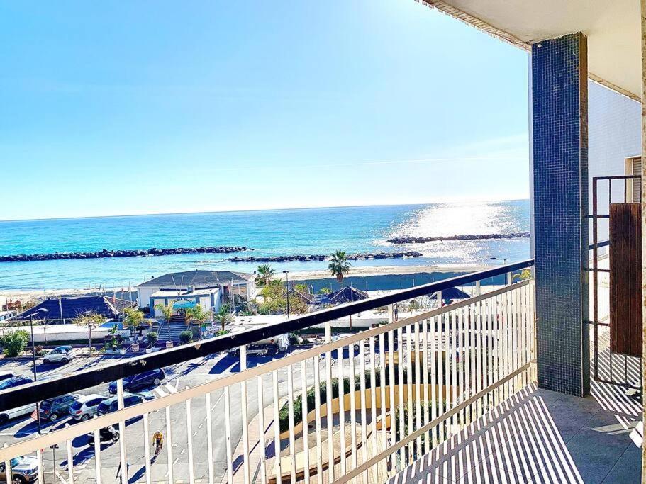 10 Min. Da Sanremo Appartamento Vista Mare تاجيا المظهر الخارجي الصورة