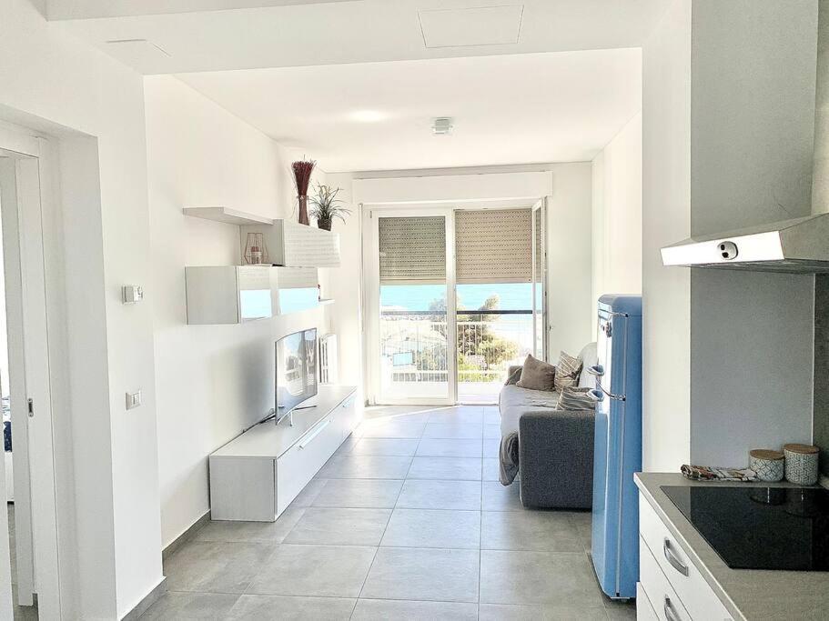 10 Min. Da Sanremo Appartamento Vista Mare تاجيا المظهر الخارجي الصورة